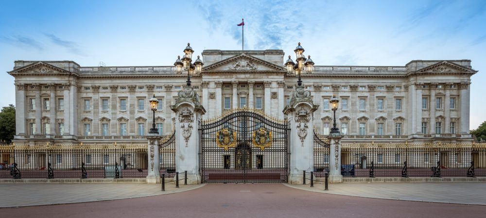 Palácio de Buckingham - Inglaterra - InfoEscola