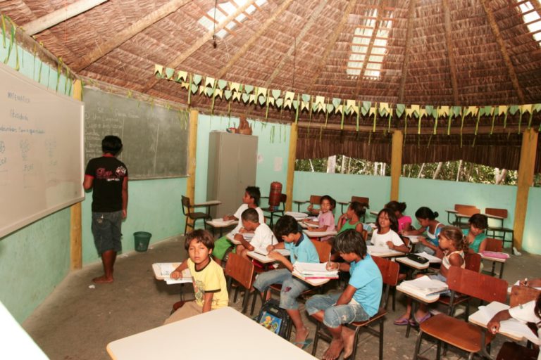 Educa O Ind Gena Escolas Nas Comunidades Ind Genas Infoescola